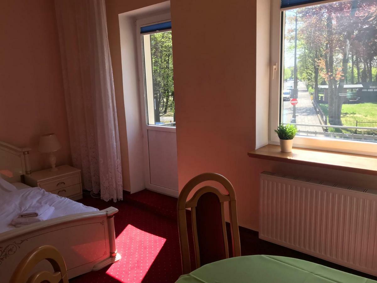 Zajazd Dajana Ustka Exteriör bild